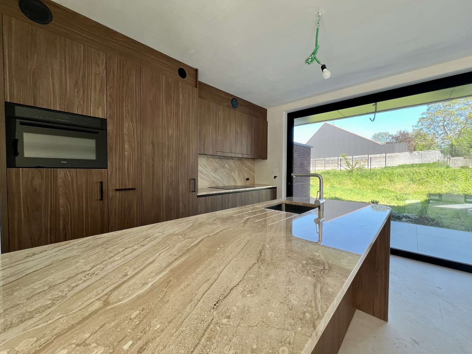 Super gelegen woning met tuin in het landelijke Aaigem - foto 4