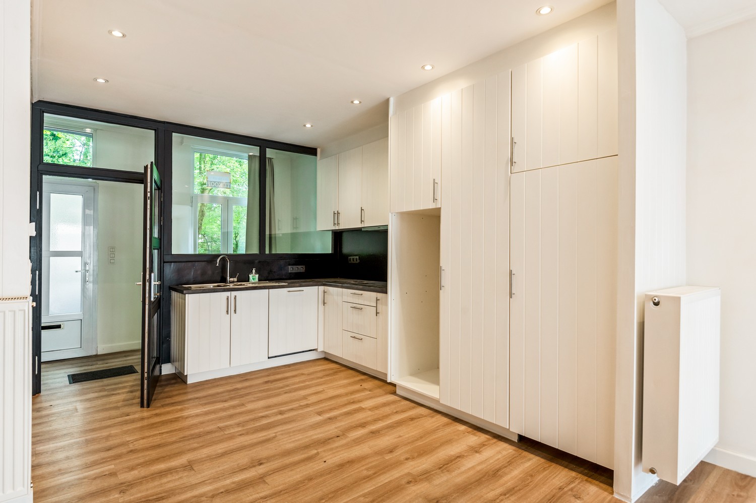 Mooi gerenoveerde woning op toplocatie nabij centrum Lier - foto 4