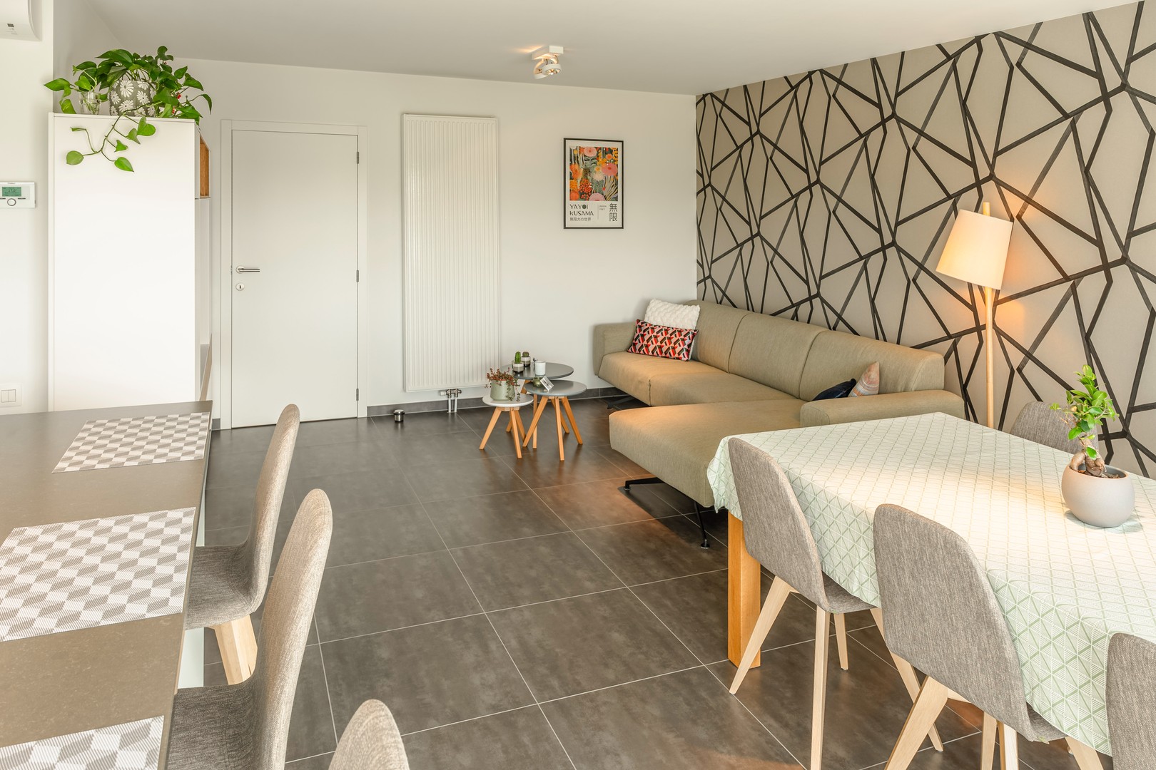 Instapklaar en modern appartement met garage - foto 3