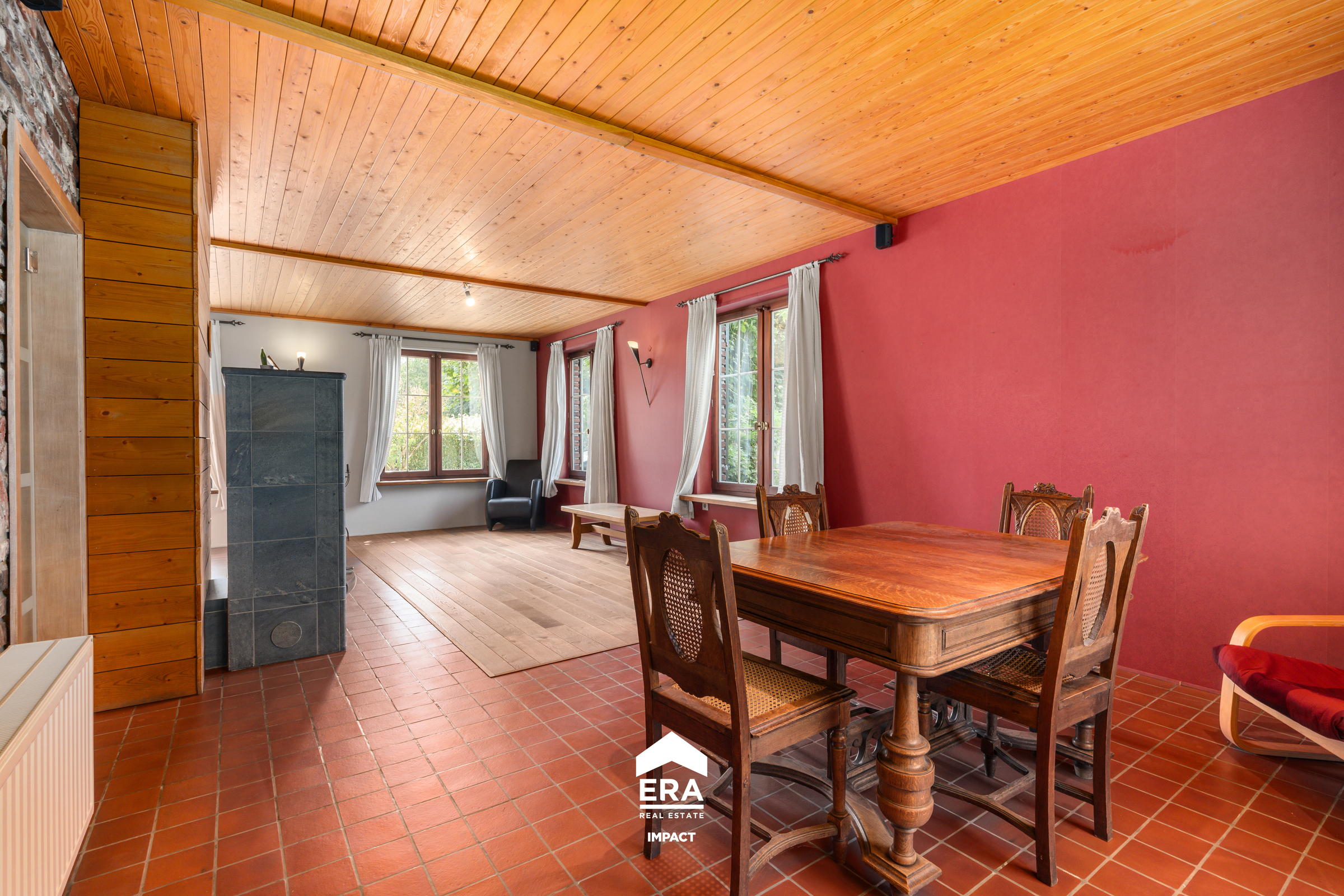 Karakteristieke hoeve op ca. 2,40 ha met stallen te Peer - foto 4