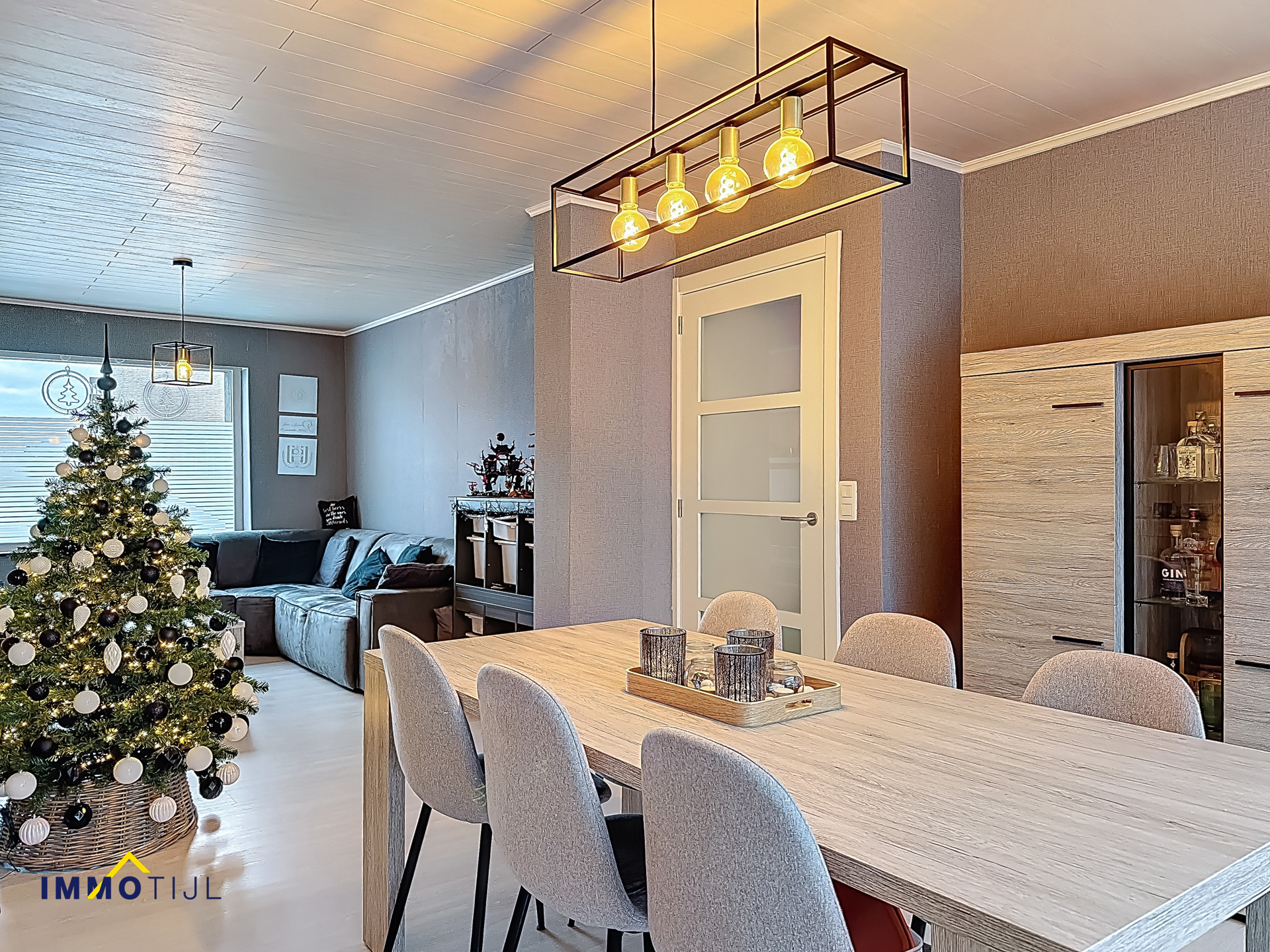 Instapklare woning met 4 slaapkamers en garage! - foto 3