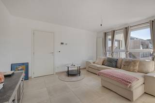 Ben je op zoek naar een instapklaar appartement in het centrum van Denderleeuw op wandelafstand van het station? Zoek niet verder! Dit appartement...