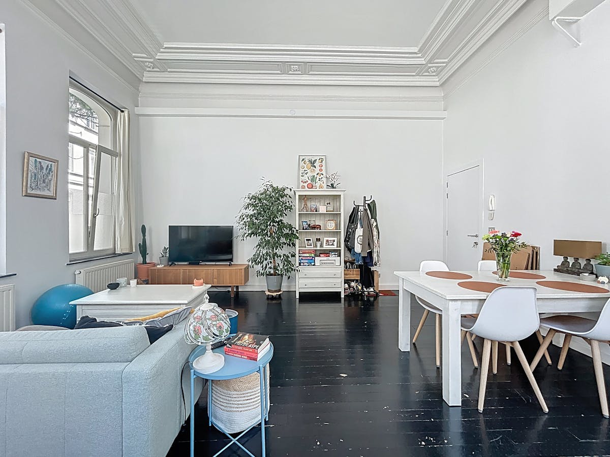 Stijlvol hoekappartement te huur in Kortrijk centrum - foto 5