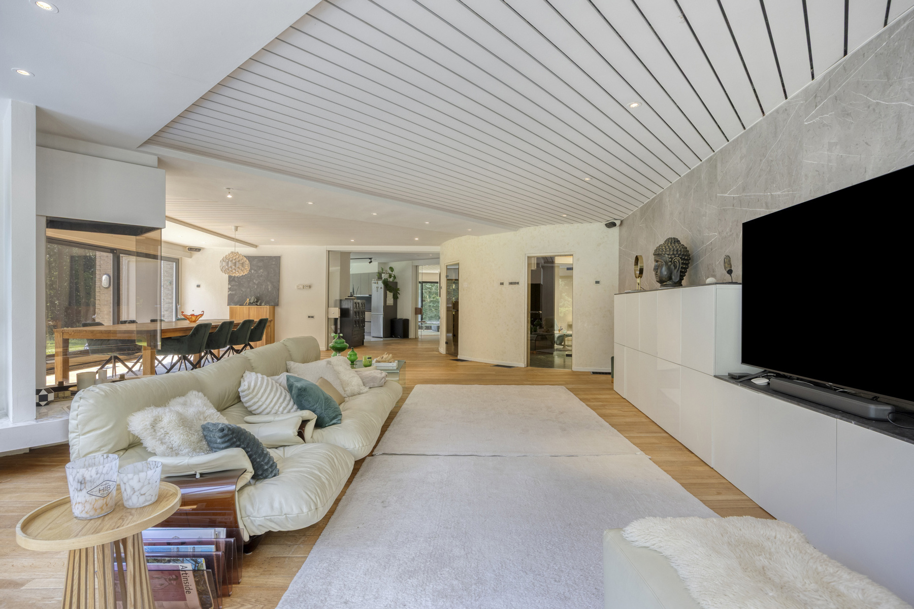 Ruime architectenvilla op toplocatie in Kapellen. - foto 5