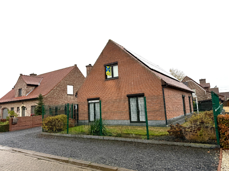 Verzorgde, energetisch gerenoveerde woning in rustige en centrale verkaveling - foto 2