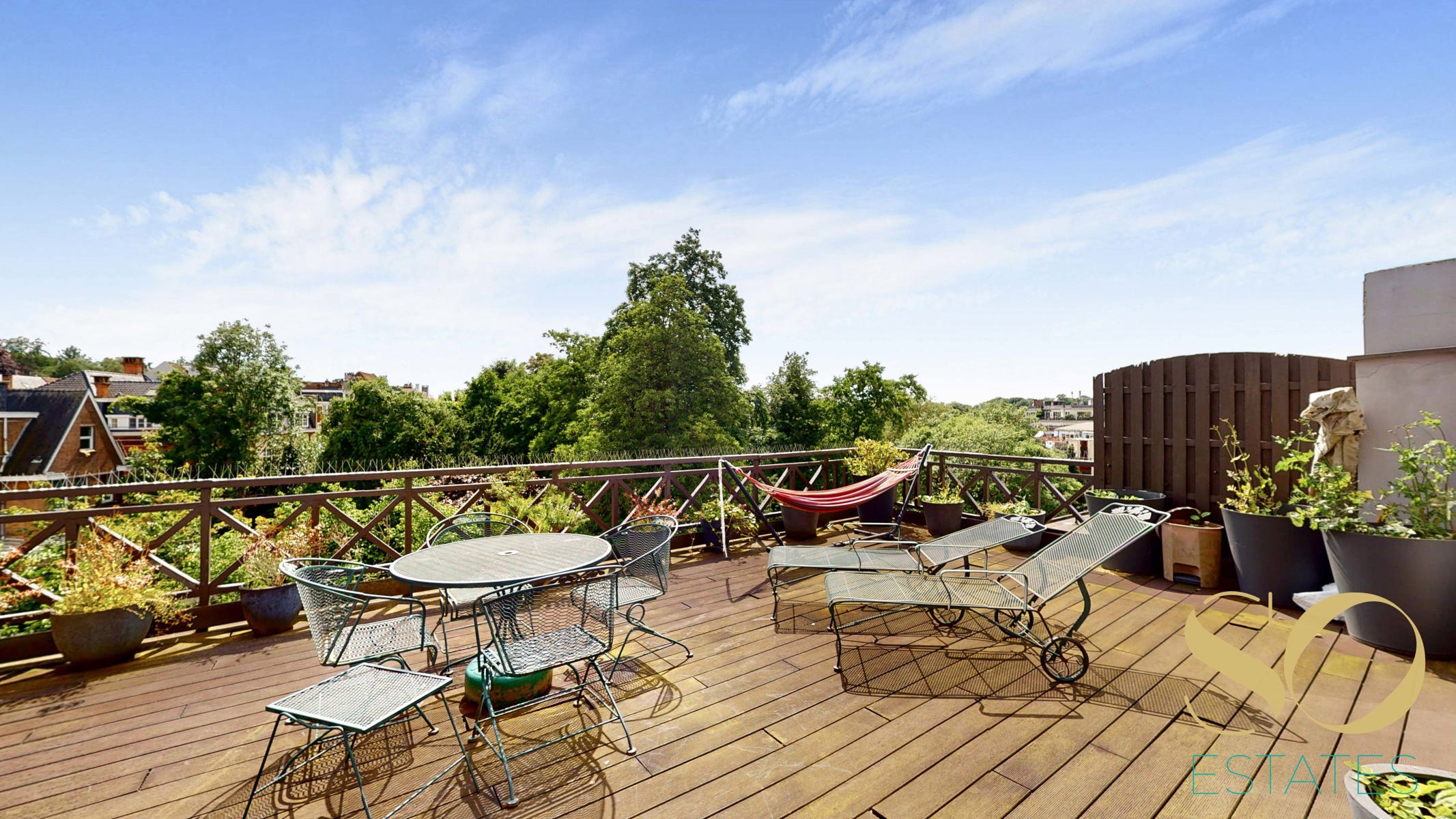 UCCLE - Prachtig penthouse van 288 m² + terras - foto 1