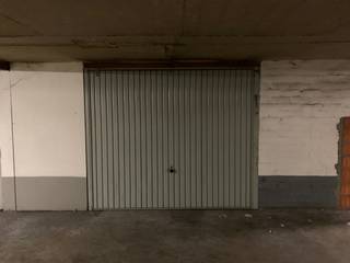 Garage for sale in Antwerp