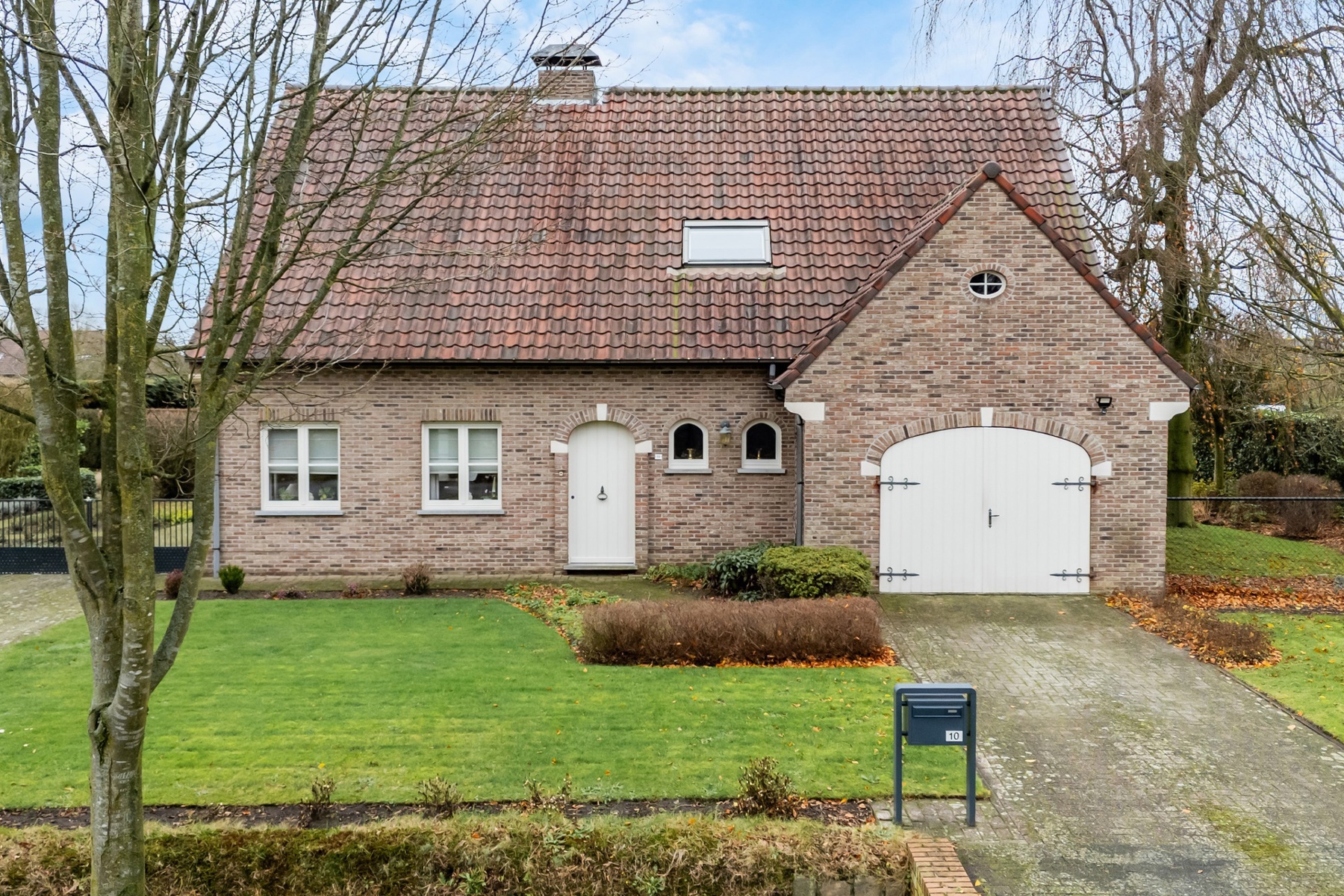 Rustig gelegen en zeer goed onderhouden woning met 4 slk - foto 3