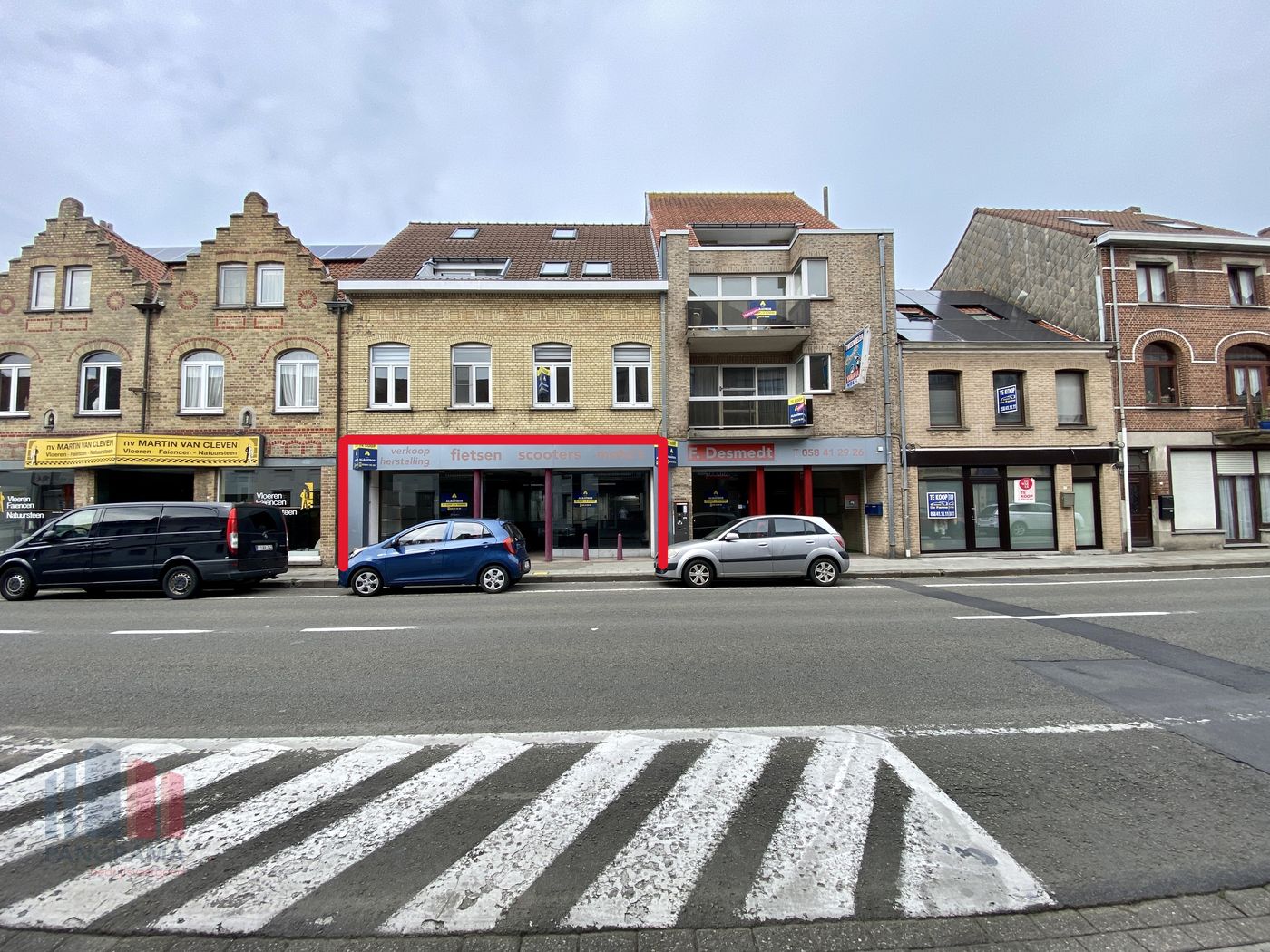 Handelspand van 119 m² met visibiliteit in De Panne - foto 1