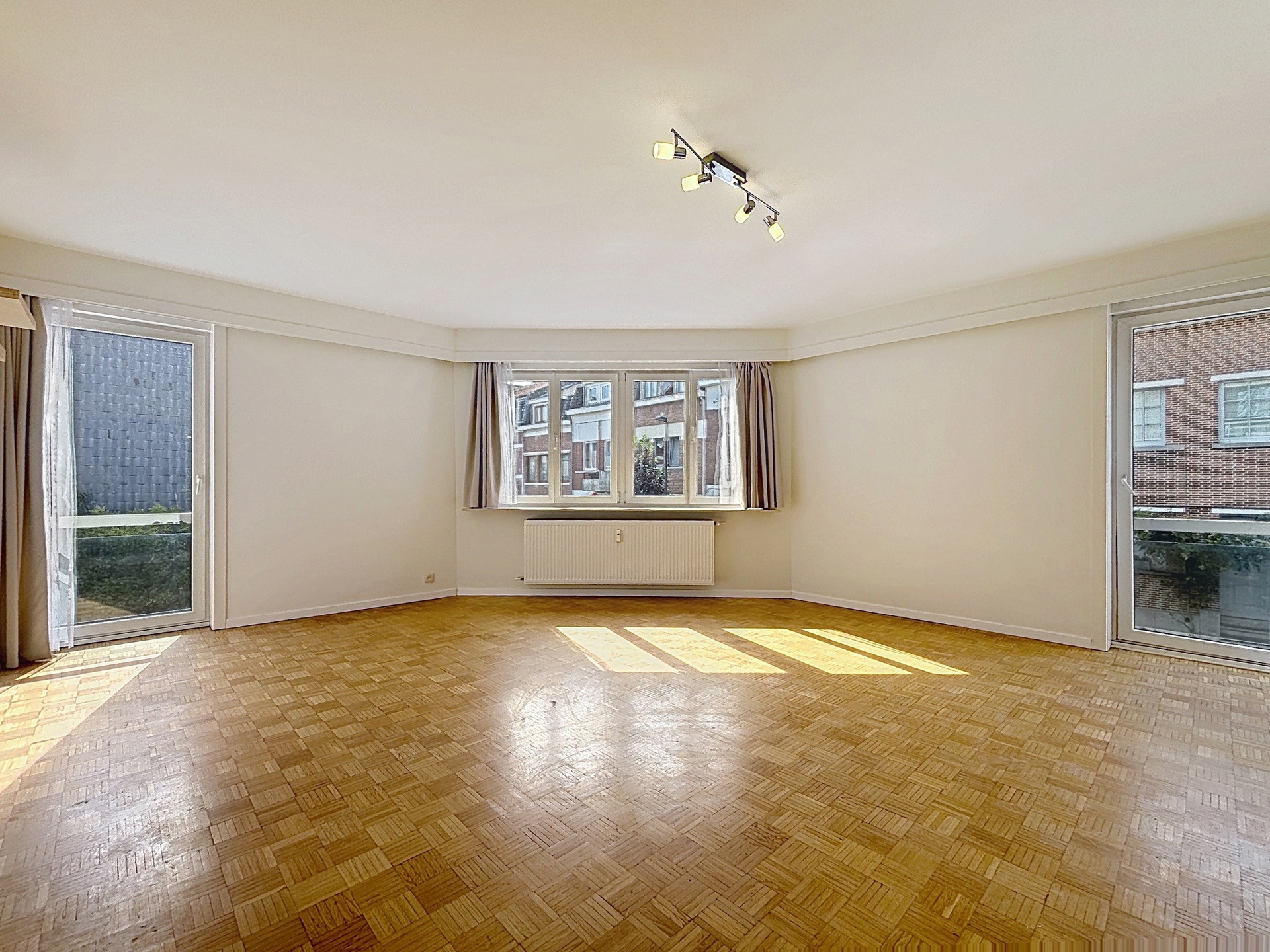 Appartement à louer à Auderghem avec 1 chambre - photo 2