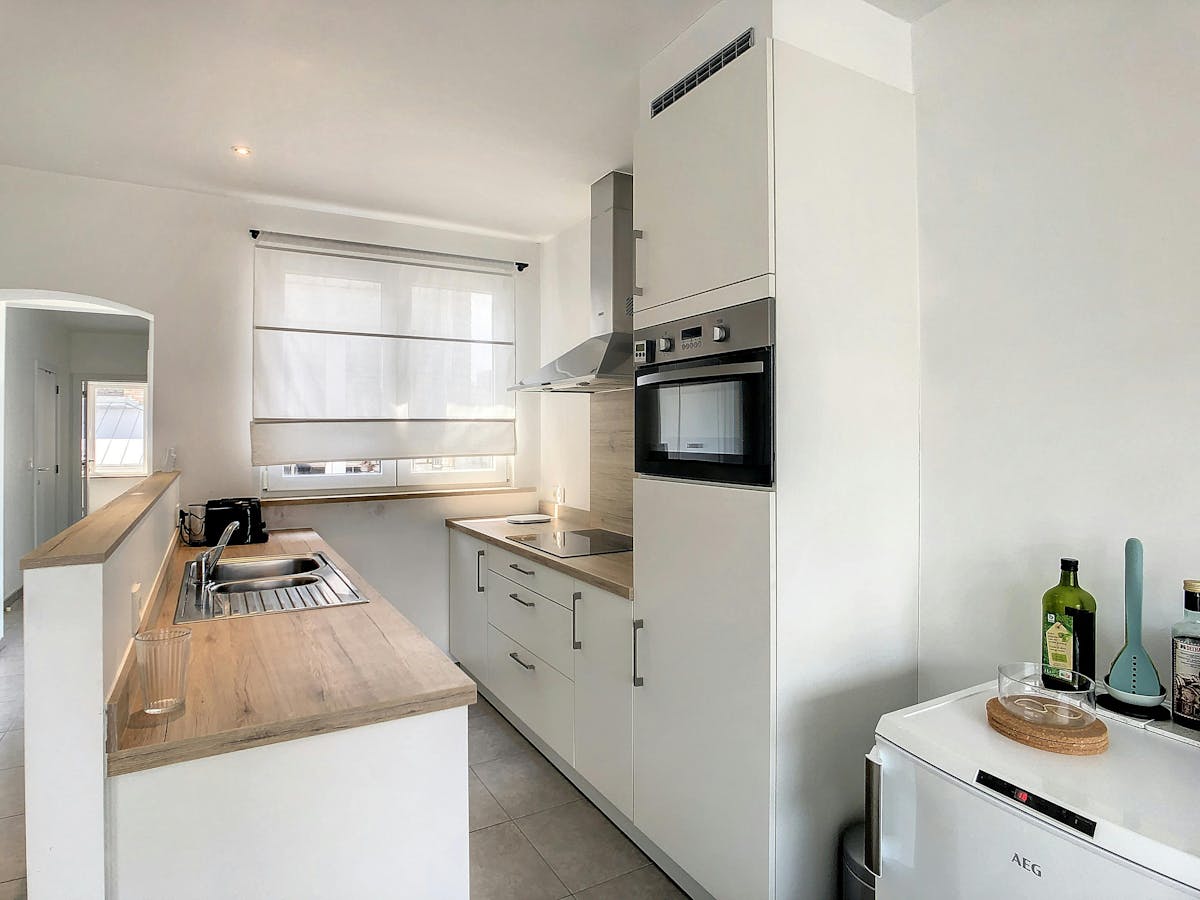 2-bedroom apartment (76m²) for rent in the center of Kortrijk - photo 3