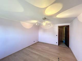 Cet appartement est situé dans un quartier résidentiel peu fréquenté, idéal pour ceux qui recherchent la paix et l'intimité. Dans le même temps,...