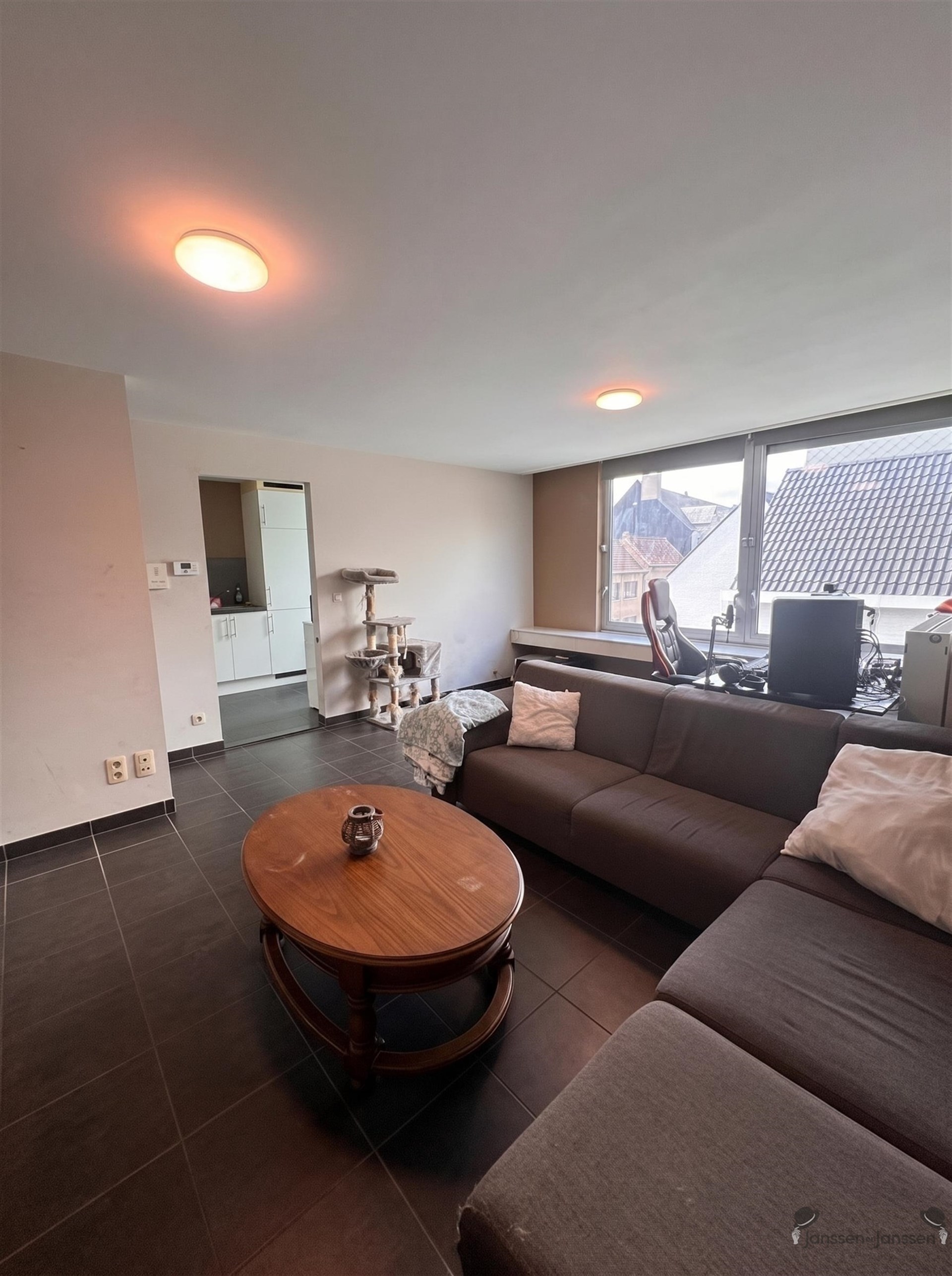 centraal gelegen appartement met 2 slaapkamers - foto 4