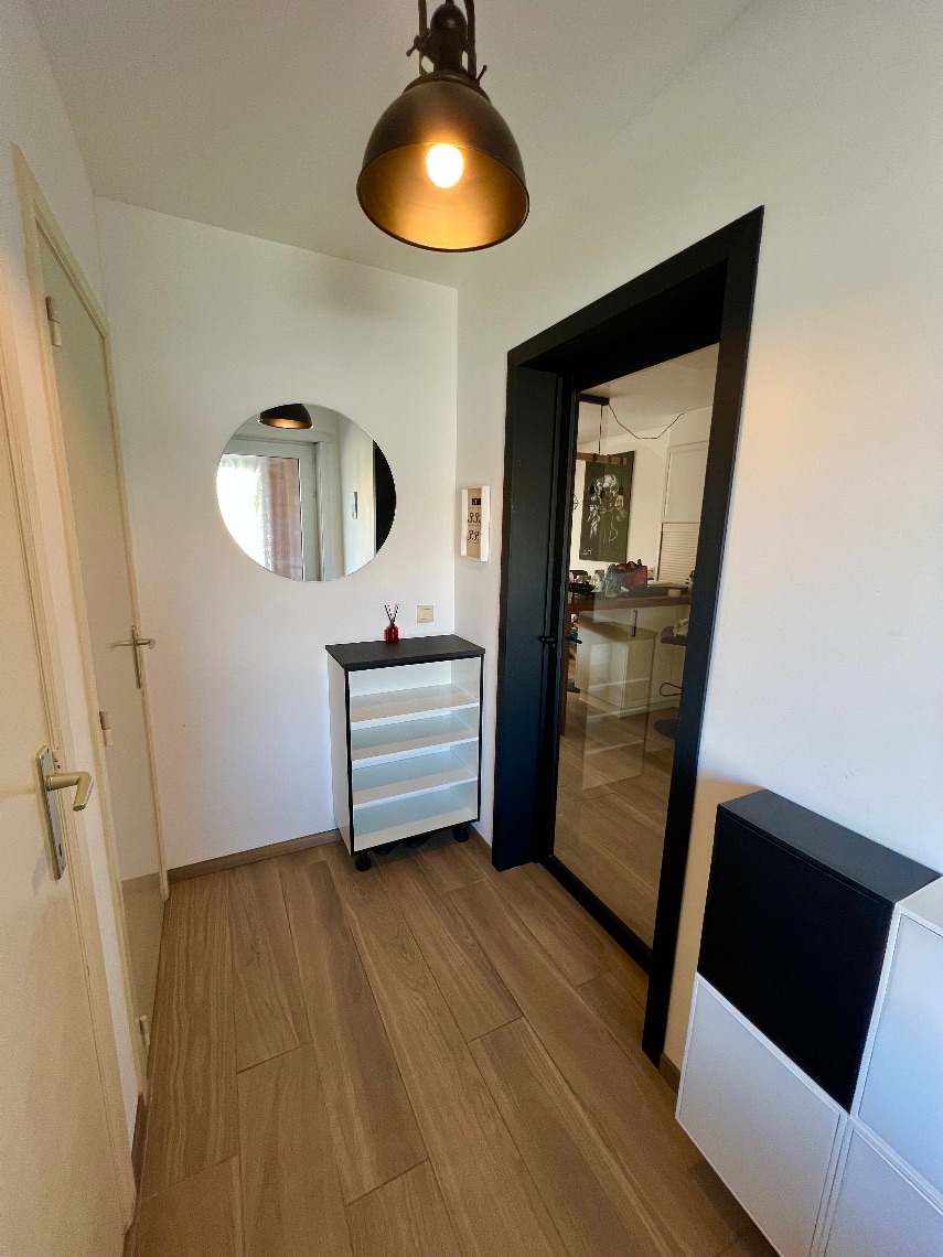 Apartment for sale in Sint-Niklaas with 2 bedrooms - photo 3