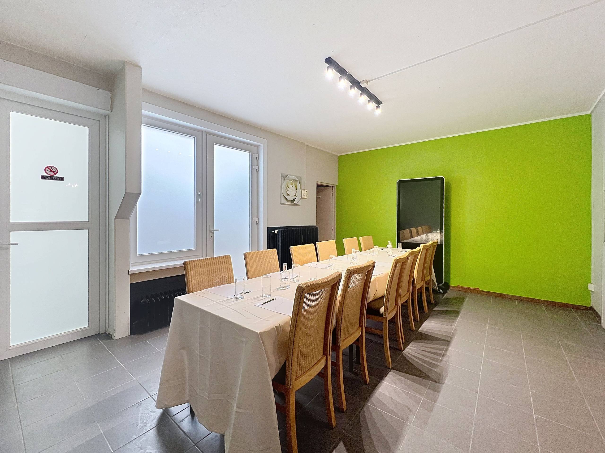 Gunstig gelegen commercieel pand te Mariakerke, Oostende - foto 5