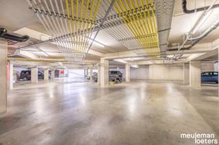 Garage à louer à Oostkamp