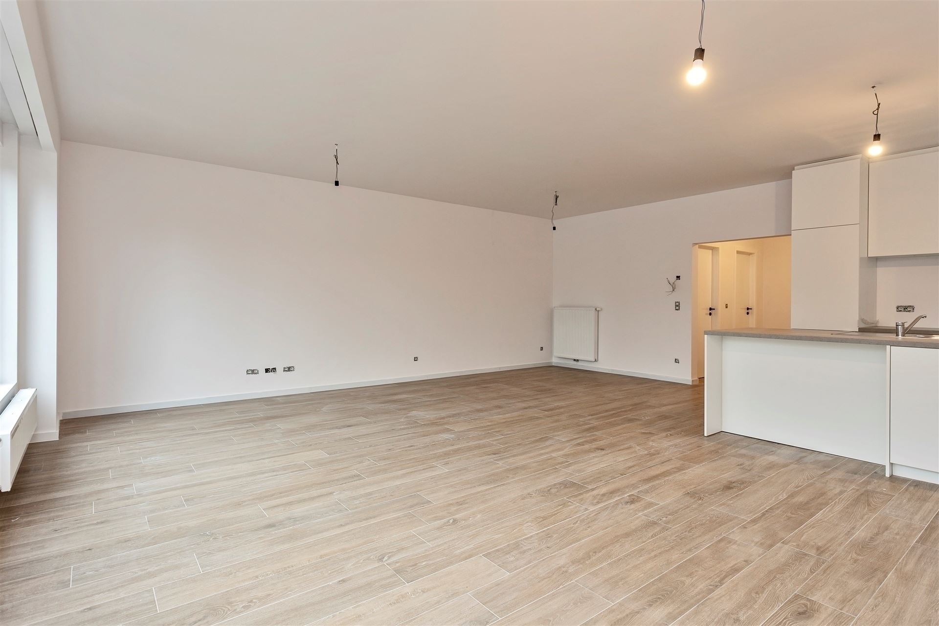 Appartement met ruime leefruimte en twee slaapkamers - foto 5