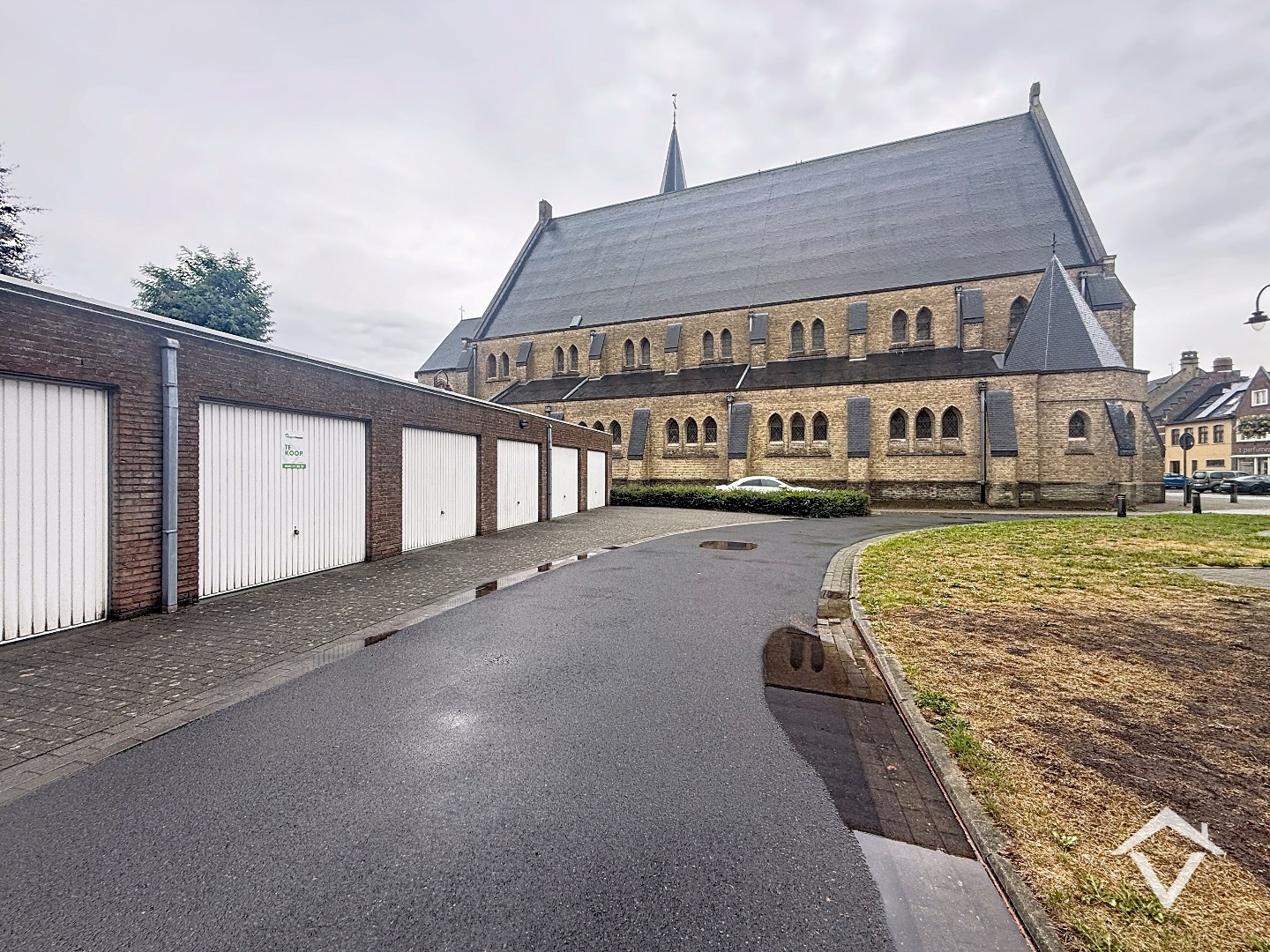 Garagebox gelegen in centrum Ardooie - foto 5