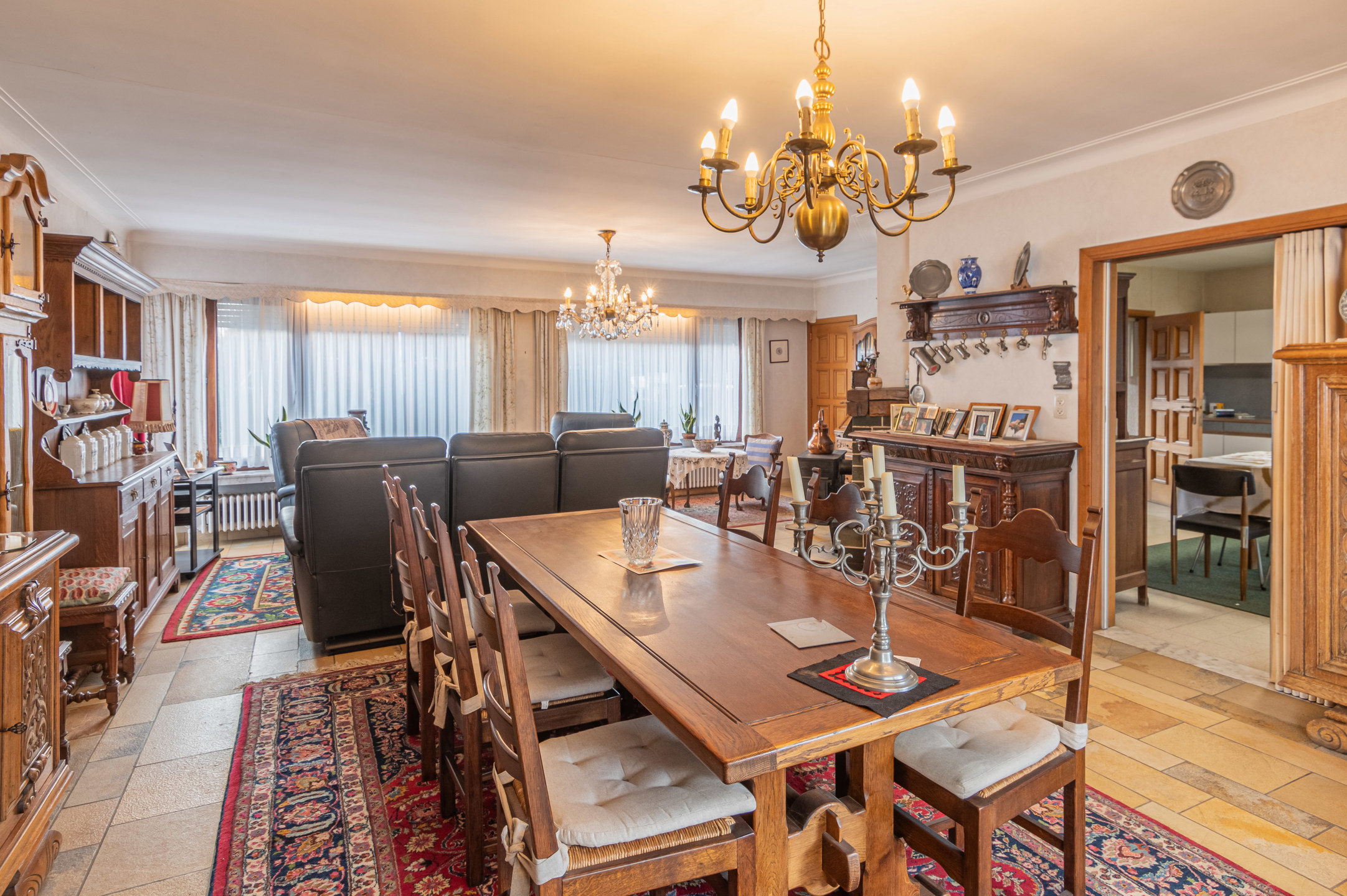 Ruime te renoveren woning op toplocatie in Mechelen! - foto 3