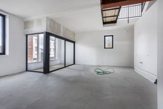 **OPENDEURDAG op 11 april** In het hart van het rustige en landelijke Sint-Pieters-Kapelle bevindt zich deze charmante LOFTwoning , ondergebracht...