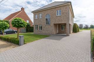 House for sale in Ravels