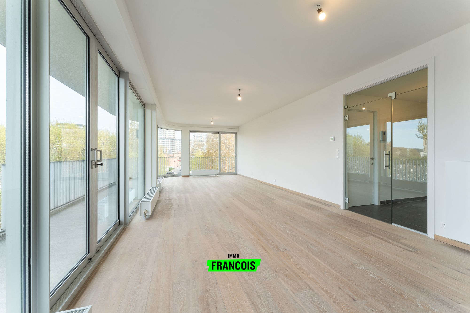 Exclusief drieslaapkamerappartement met uitzicht op groen en paardenrenbaan – wellington Oostende - foto 2
