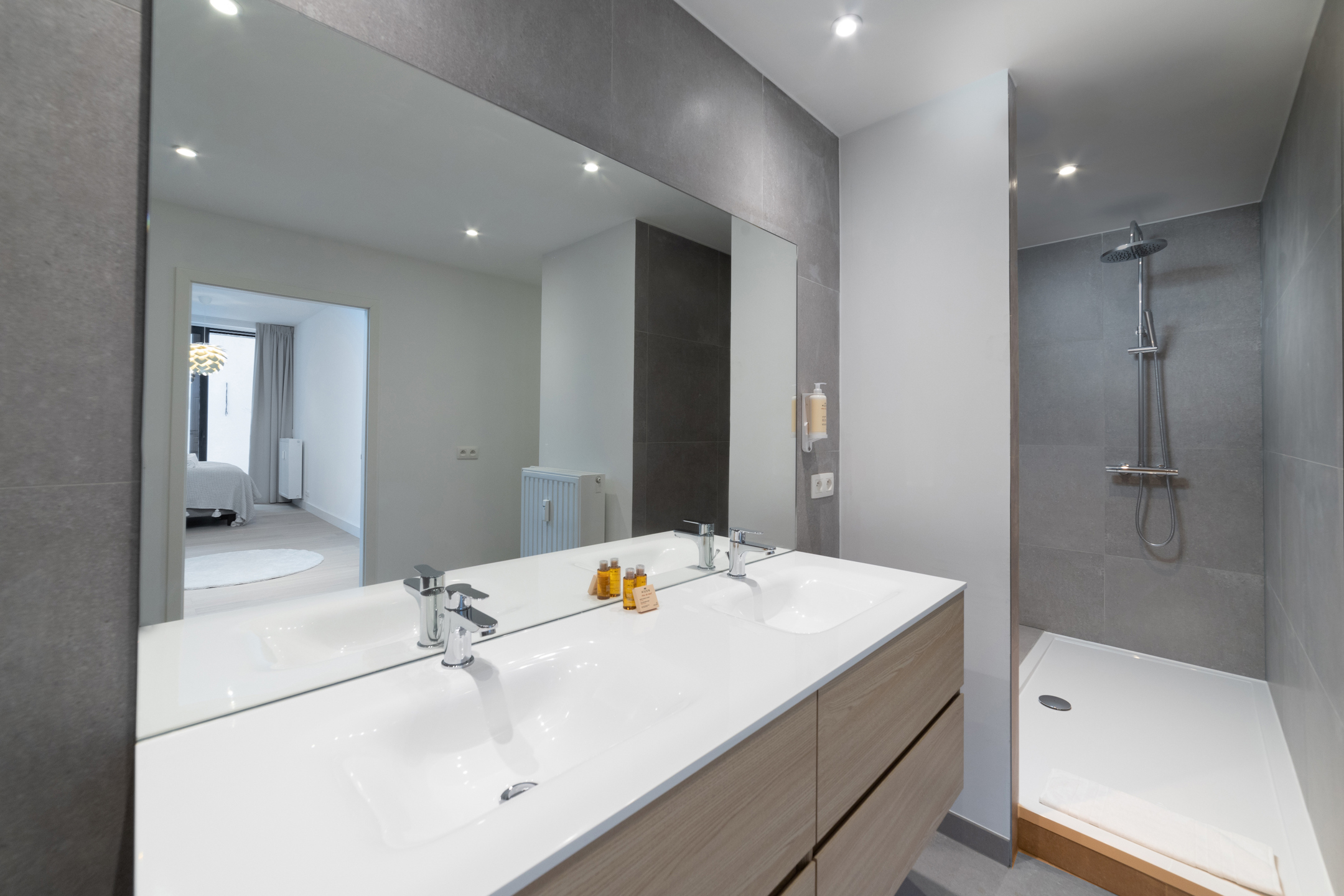 Apartment for rent in Sint-Gillis with 3 bedrooms - photo 5