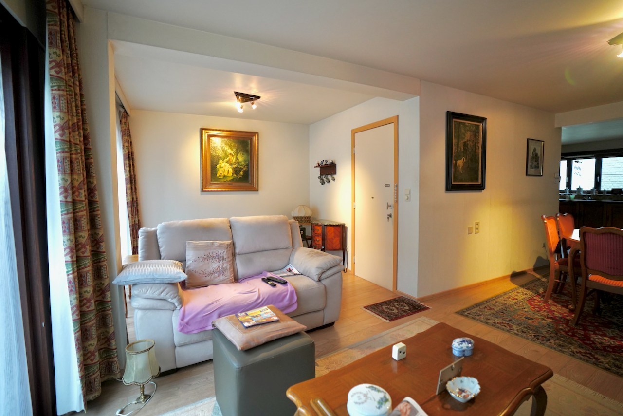 Praktisch appartement met 2 slaapkamers in hartje Evergem ! - foto 4