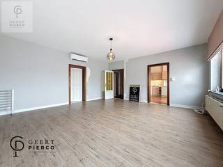 Op zoek naar een charmante en verrassend ruime studio? Dan is dit misschien jouw kans!Deze studio ligt pal naast het treinstation – ideaal voor elke...