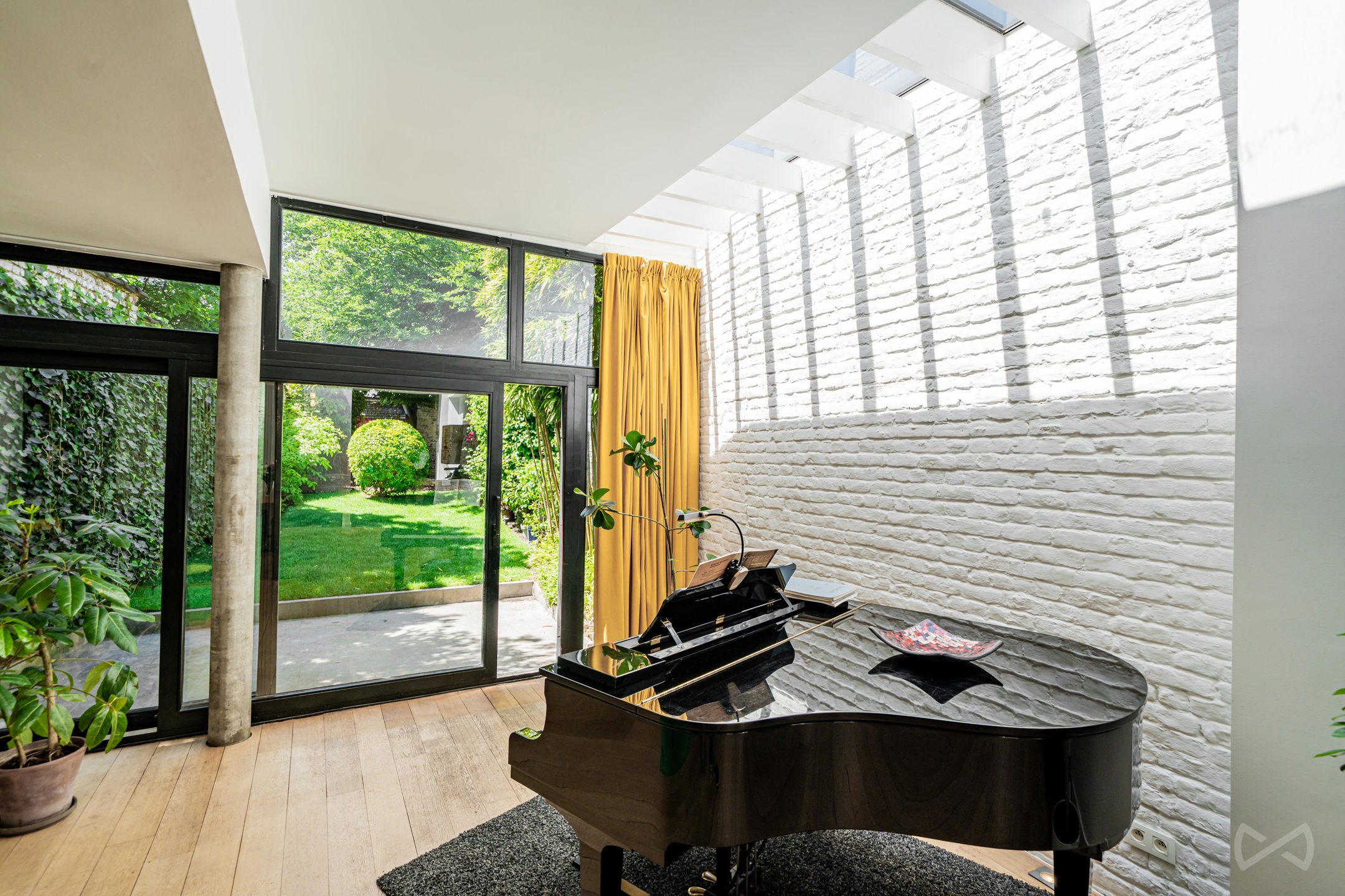 EEN ECHTE PAREL – 262 M², WESTGERICHTE TUIN EN EPC D- - foto 4