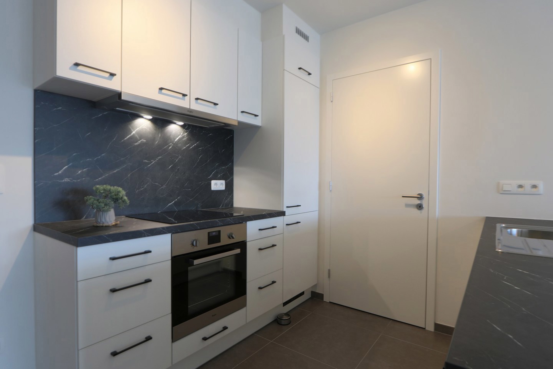 Apartment for rent in Beveren with 2 bedrooms - photo 4