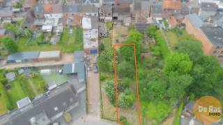 LEDE -Prachtige bouwgrond voor gesloten bebouwing, gelegen in een goedgekeurde verkaveling in het hart van Lede. Deze grond bevindt zich in...