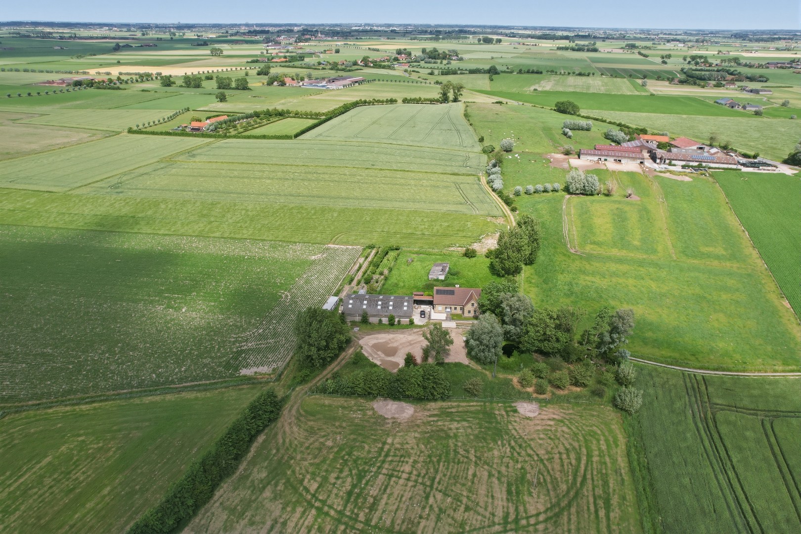 Recente open bebouwing (2019) op een perceel van maar liefst +- 8000 m², - foto 5