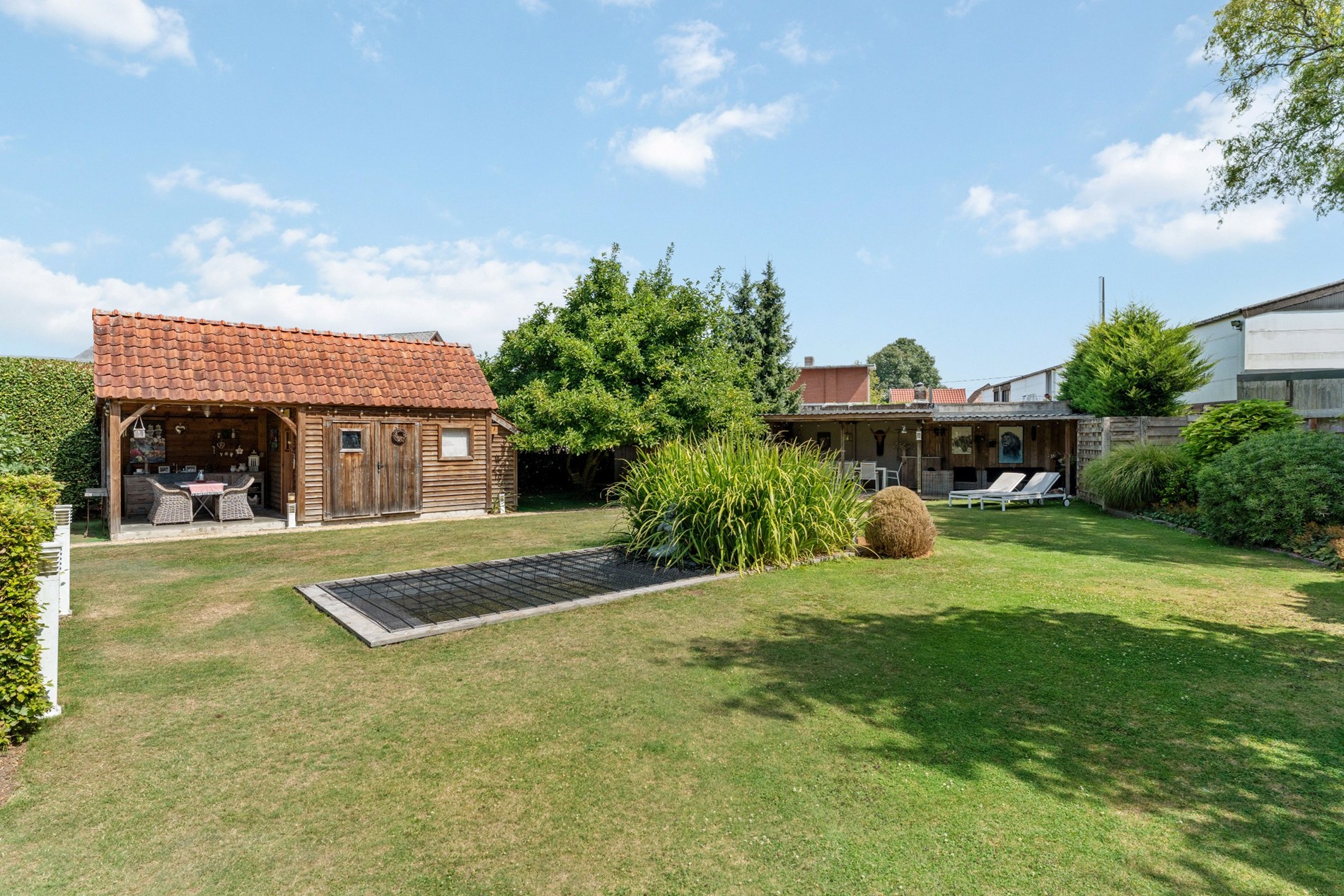 Heropgebouwde langgevelhoeve met bijgebouw op perceel van 1.369m² te Herentals! - foto 3