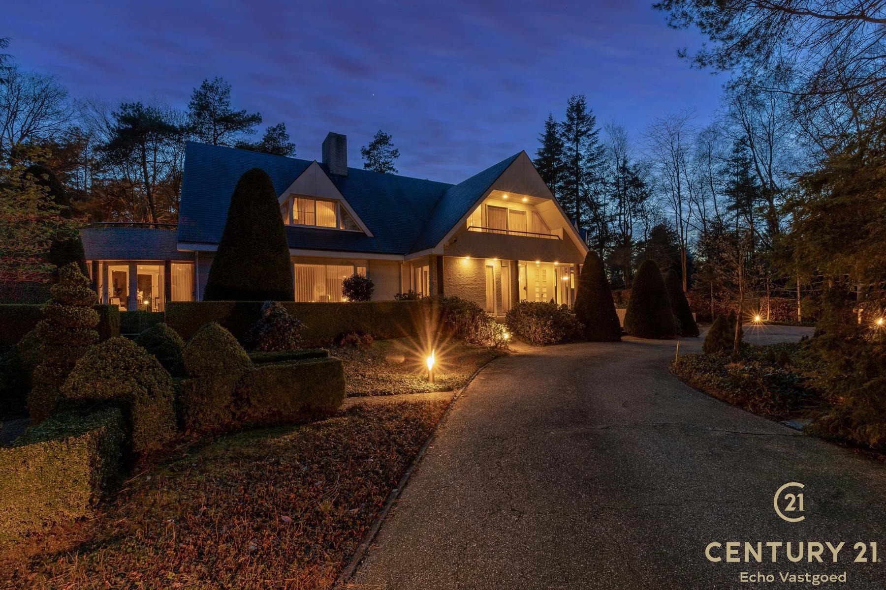 Unieke royale villa op parkdomein van ca 11.600m² - foto 3