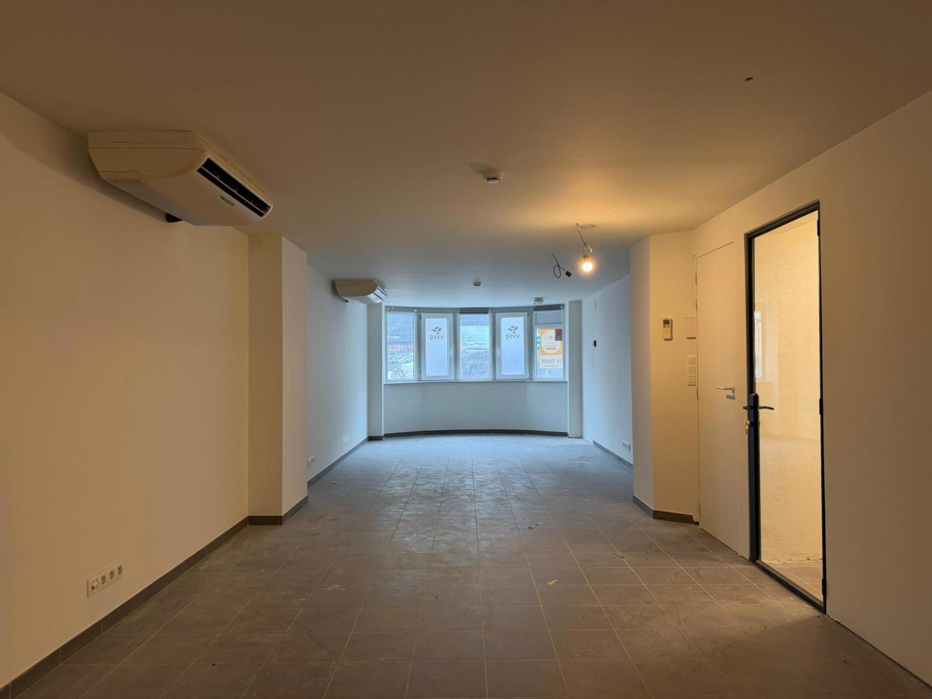 Commercial for sale in Ghent - photo 5