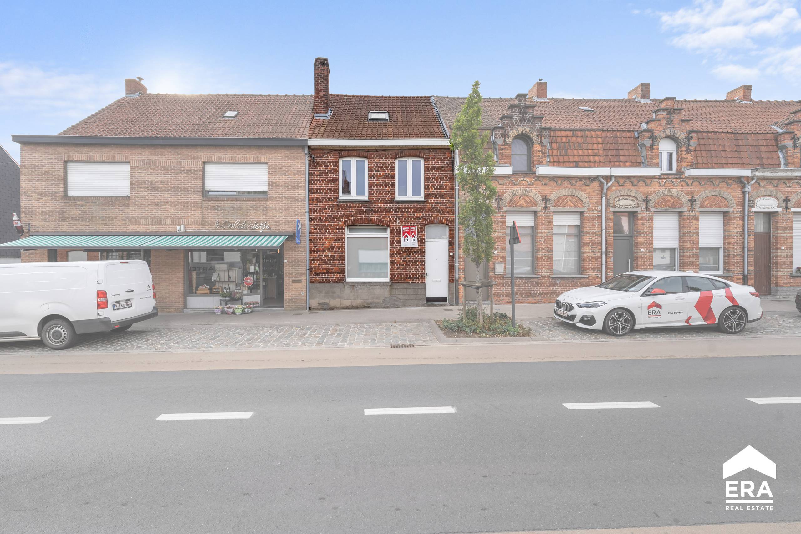 Gezellige woning met stadstuin en 2 garages - foto 2