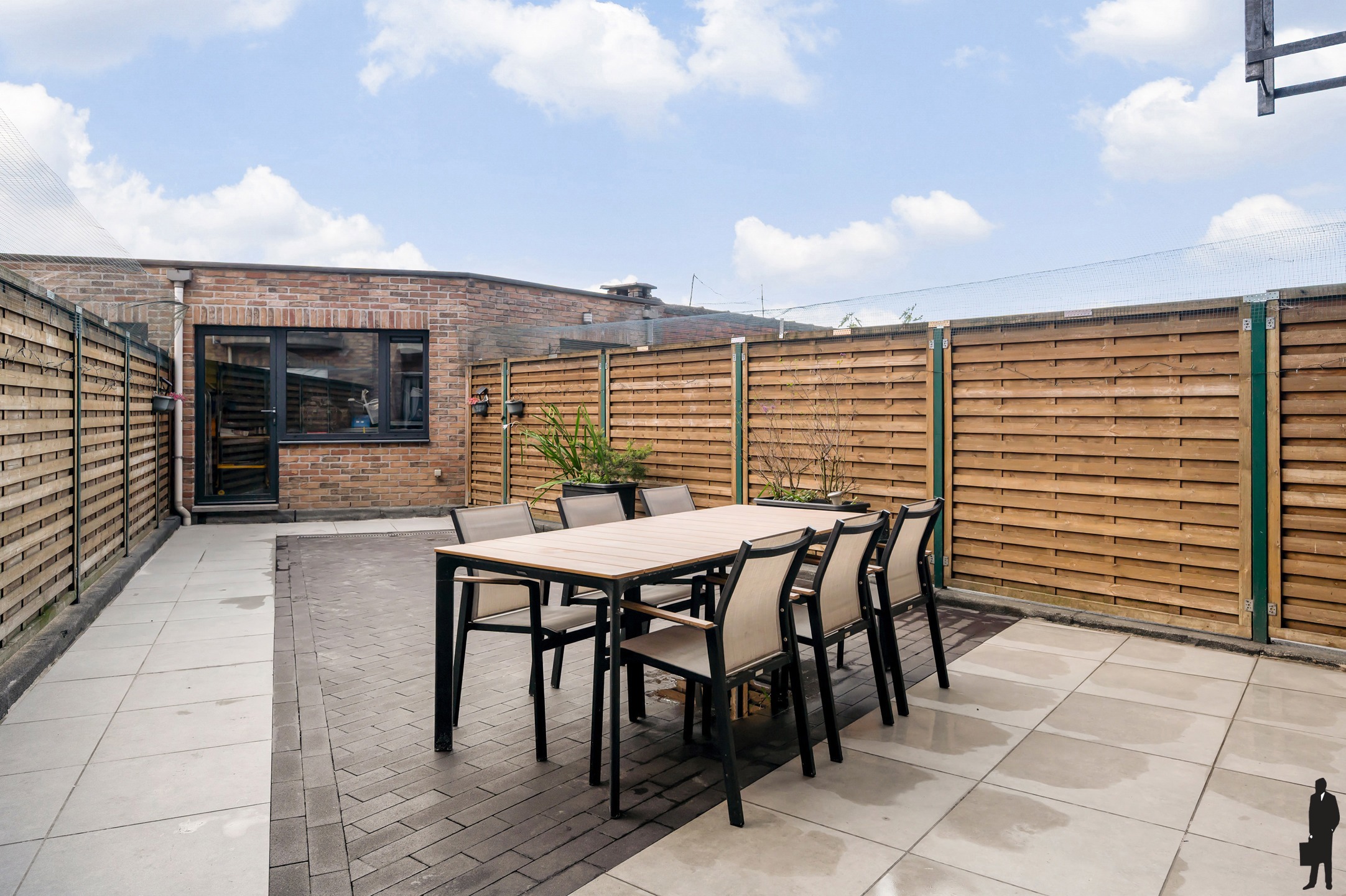 Apartment for sale in Antwerp with 3 bedrooms - photo 3