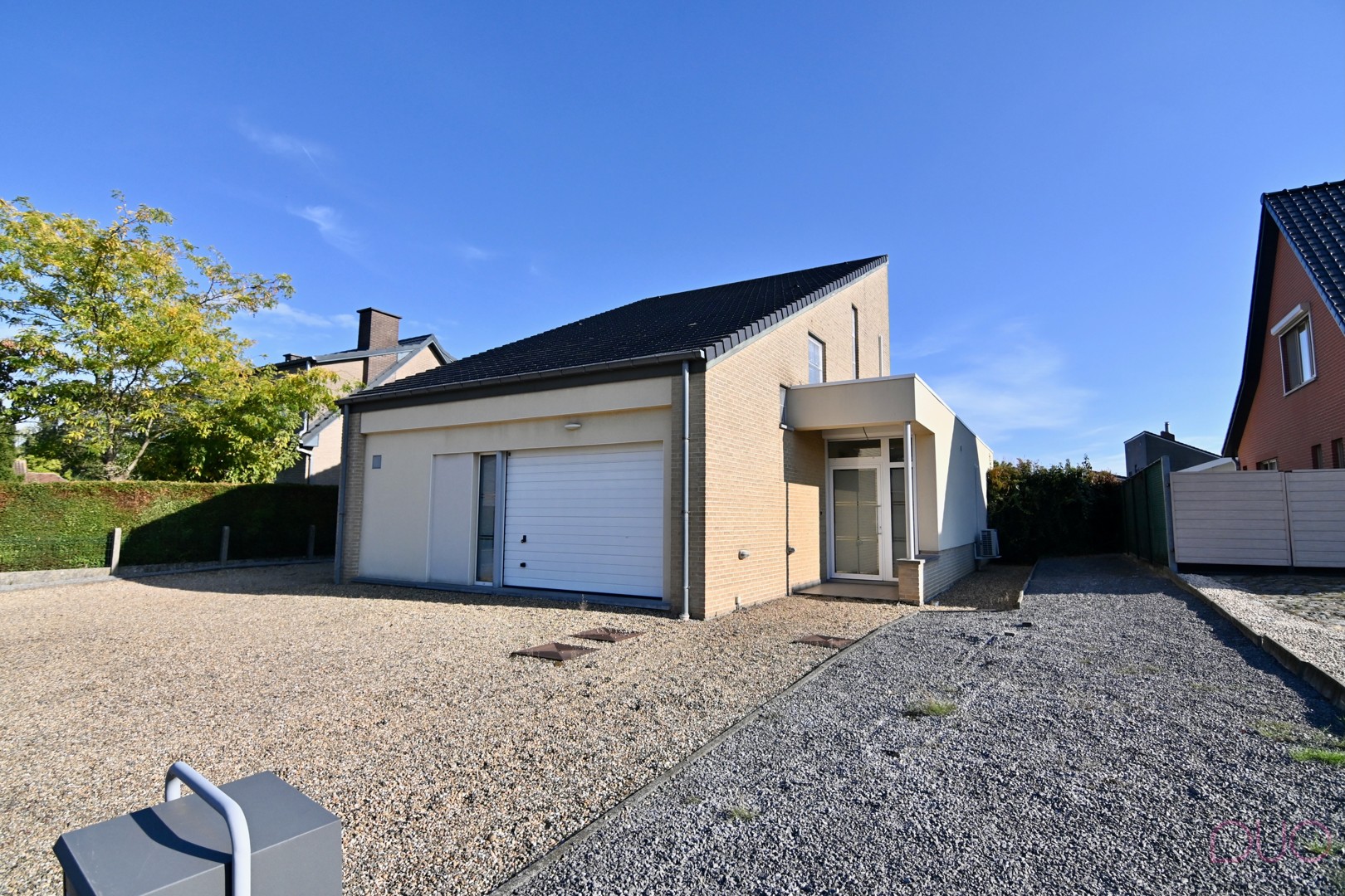 Moderne, instapklare open bebouwing vlakbij het centrum van Alken - foto 1