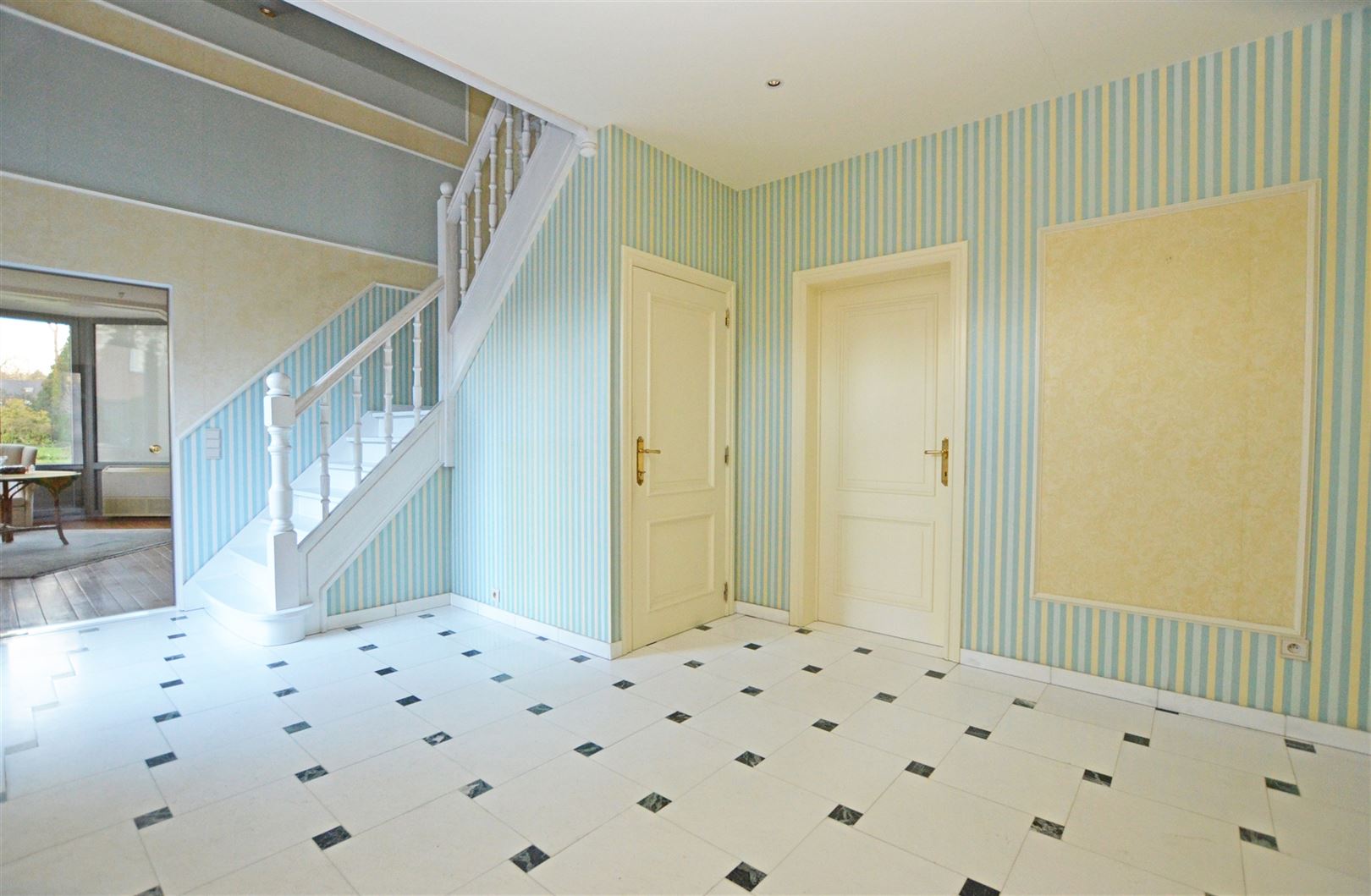 House for sale in Genk with 4 bedrooms - photo 3