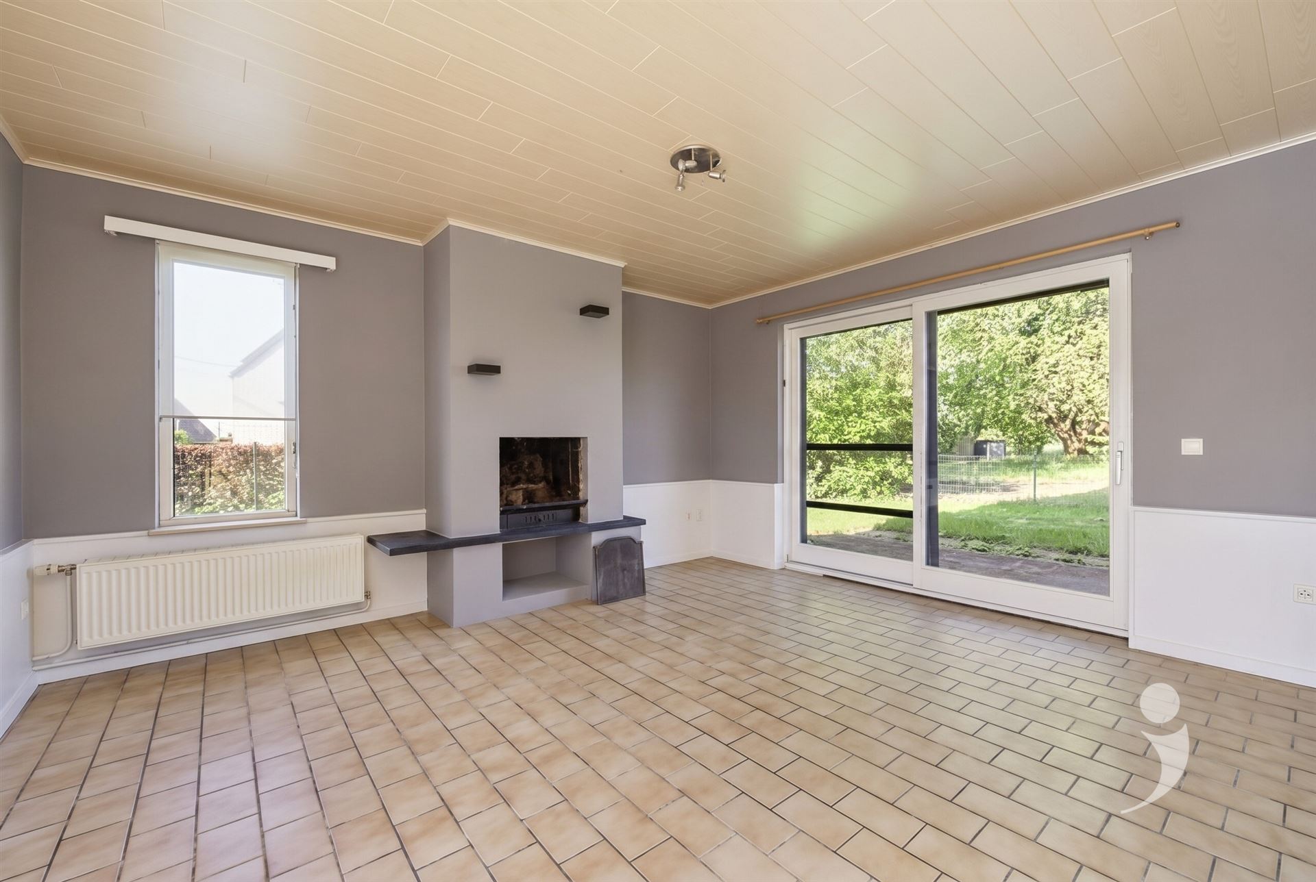 Ruime te renoveren woning met 3 slaapkamers - foto 5