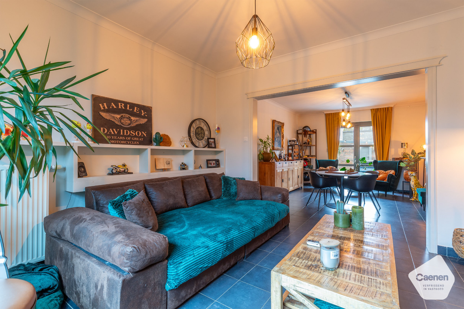 LEUKE HEDENDAAGSE WONING met 3 slaapkamers en een LOODS met oprit - photo 2