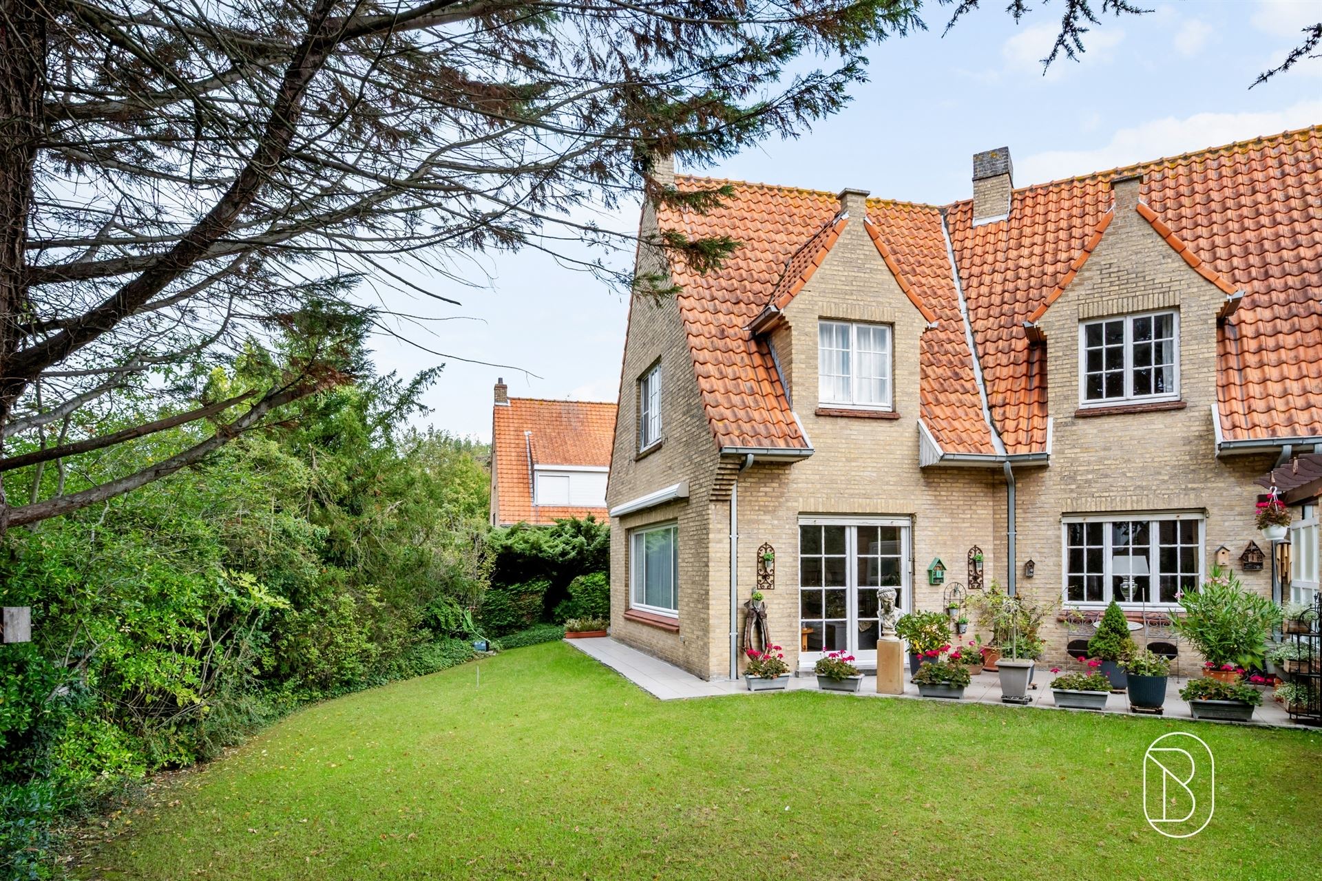 Twee aanpalende woningen met potentieel in Nieuwpoort-Simli - foto 4