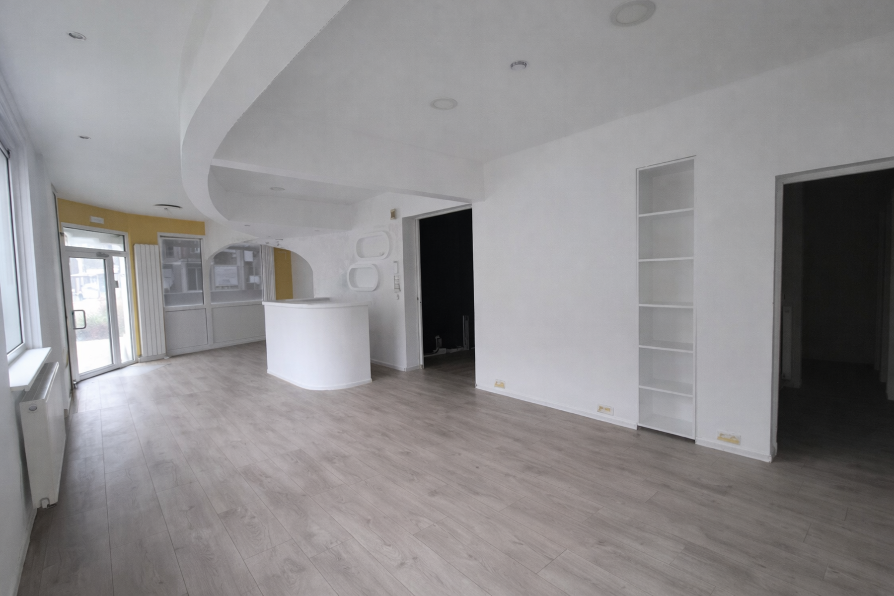 Topligging Hoekpand In Levendige Horecabuurt! - foto 1