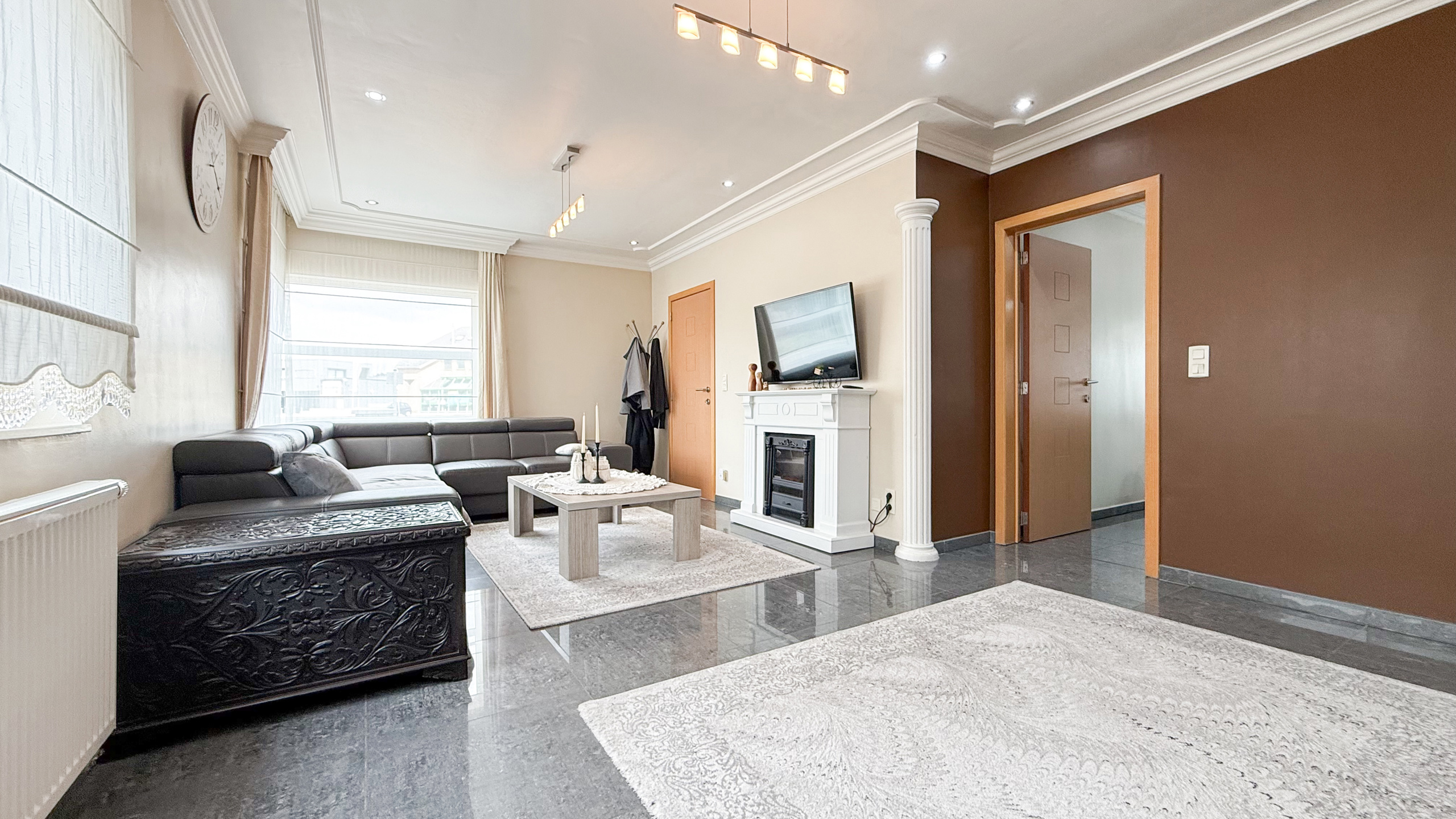 Ruime woning van 285m² met 5 slpks en apart bureel ruimte!  - foto 5