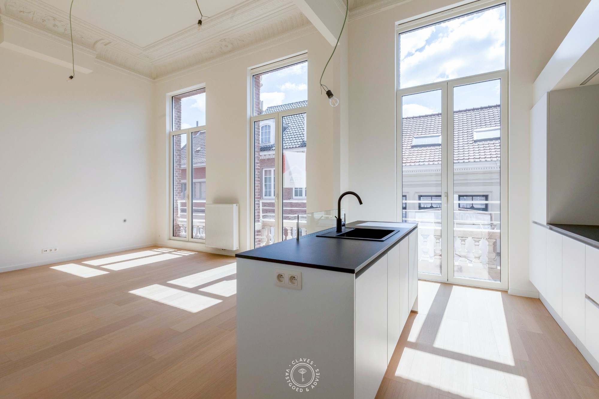 Stijlvol 2 slaapkamer appartement in een unieke, historische setting - foto 4
