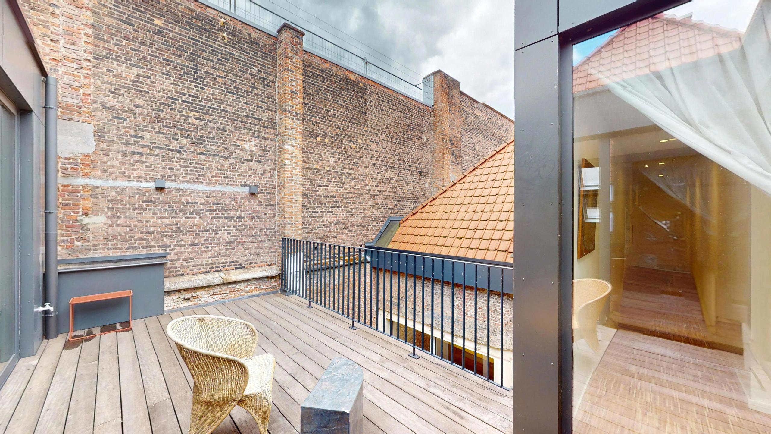 Appartement à louer à Anvers avec 4 chambres - photo 4