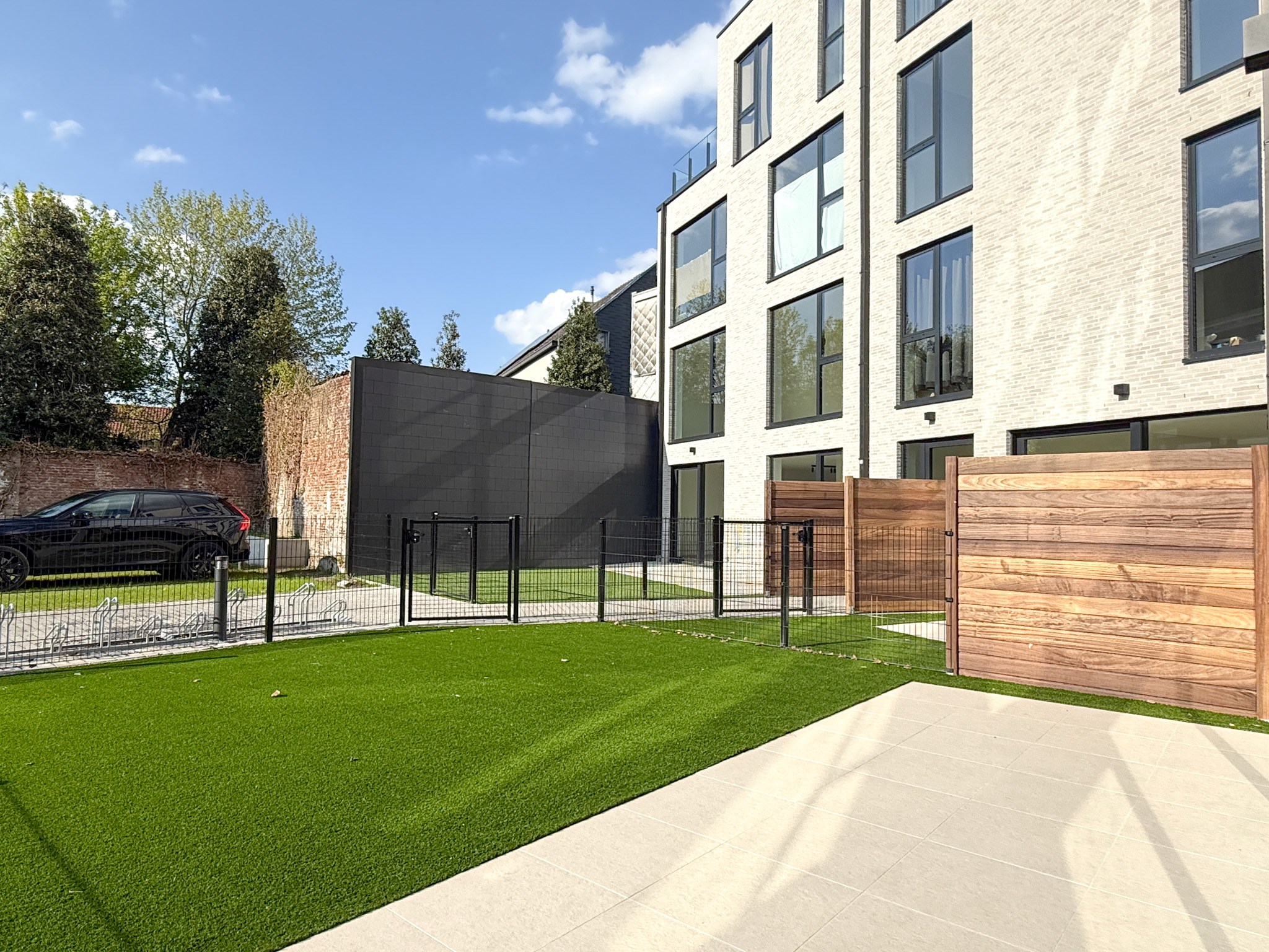 Gelijkvloers nieuwbouwappartement met tuin en twee slaapkamers - foto 5