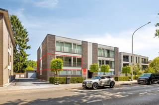 This beautiful and ready-to-move-in apartment on the first floor on the left (elevator available) combines space, natural light with large windows and a practical layout in a prime location in Maria ter Heide, Brasschaat <br /><br />Layout:<br />- Entrance hall with built-in cupboards<br />- Spacious living space (living room + kitchen) with large windows and parquet flooring<br />- Handy storage room with washer/dryer connection<br />- 2 full bedrooms (15 m², 11 m²) with built-in wardrobes and parquet flooring<br />- Separate guest toilet<br />- Bathroom with double sink and a bath with shower function <br />- 17m² terrace with closed storage space (ZO orientation)<br /><br />In addition, the apartment has a parking space in a closed garage (external) and a closed storage room.<br /><br />Details:<br />- EPC 117 kWh/m² year - (label B)<br />- Free by authentic deed<br />- Common costs: €200/month<br /><br />Interested in an on-site viewing? Do not hesitate to contact us at 03 666 66 66 - If you would like a free estimate of your property via our real estate office, please email us at brasschaat@dewaele.com<br /><br />Register of measures: no
