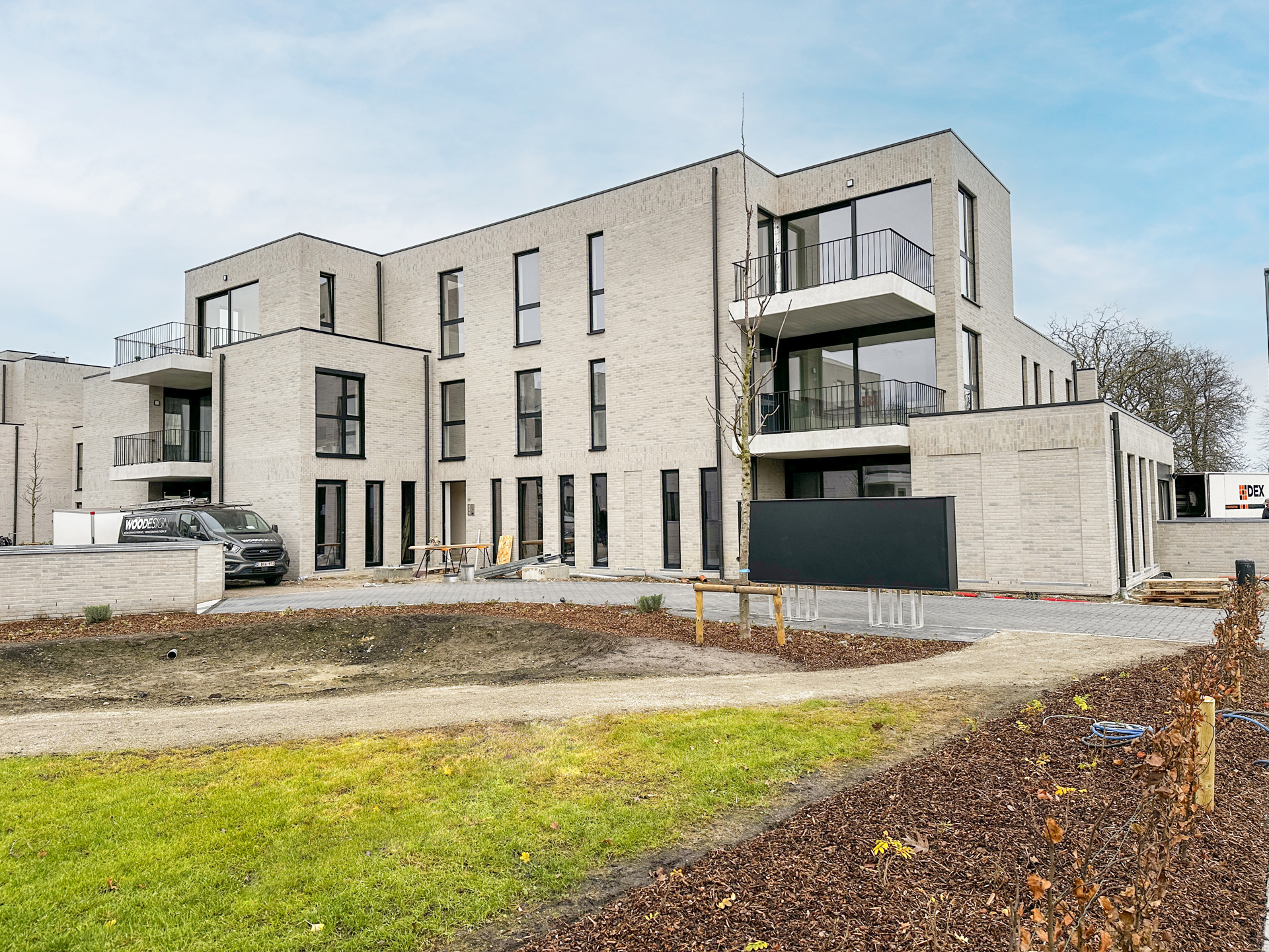 Commercial for sale in Ravels - photo 4